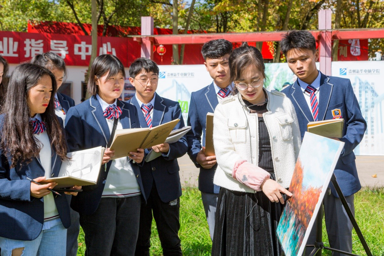 肩负职教强国重任，新华电脑学校升级“五项能力”培养互联网高技能人才！